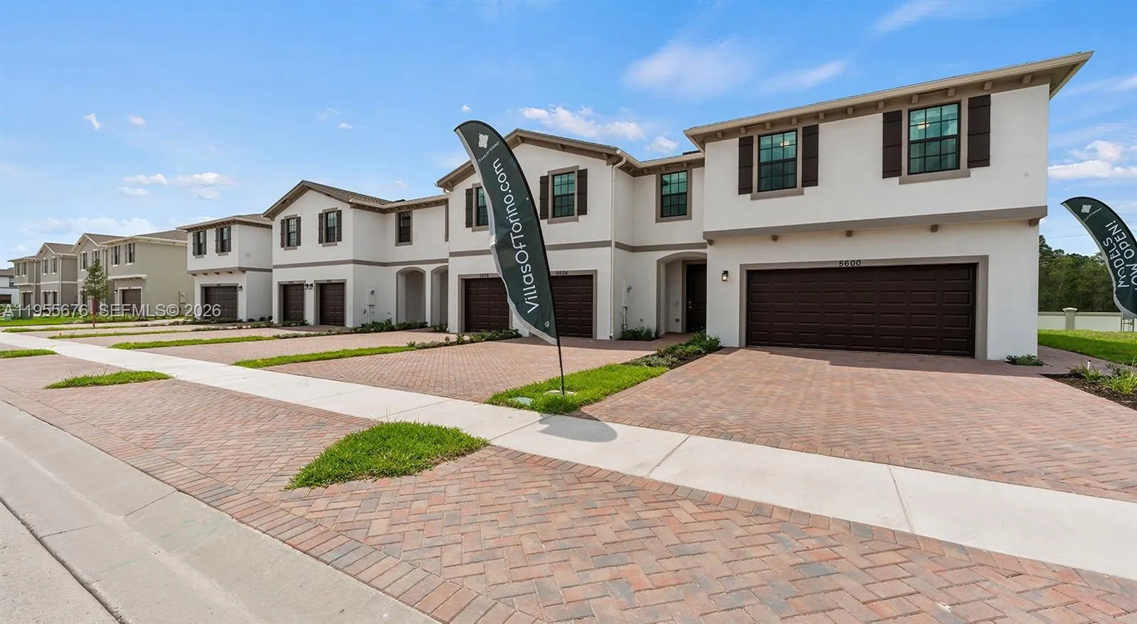 5600 NW Coventry Circle, Port St. Lucie FL 34986