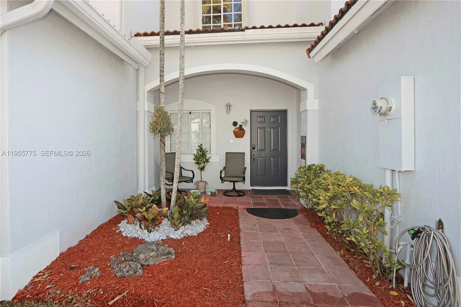 941 SW 148th Pl, Miami FL 33194