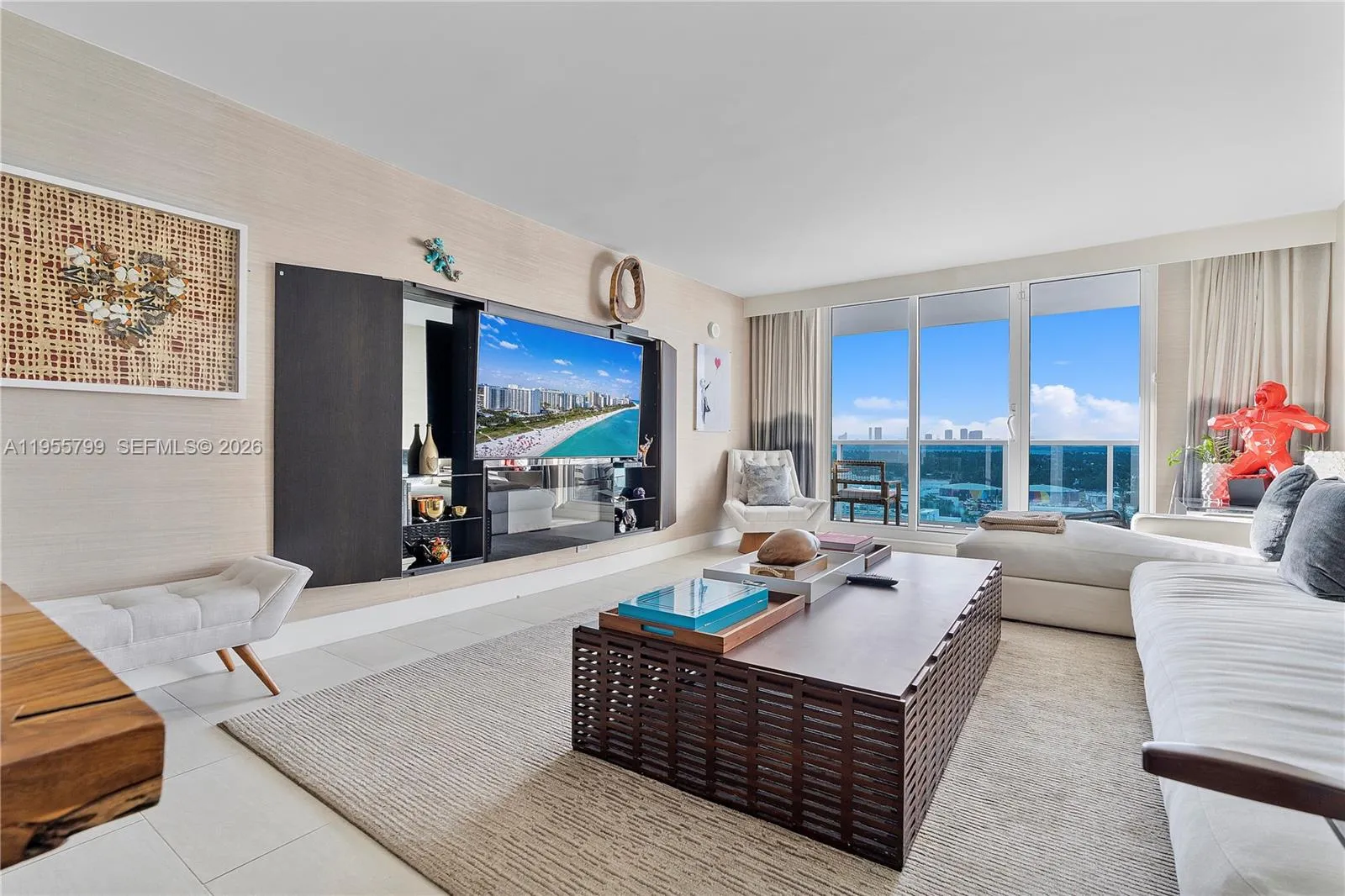 102 24th St # 1427, Miami Beach FL 33139