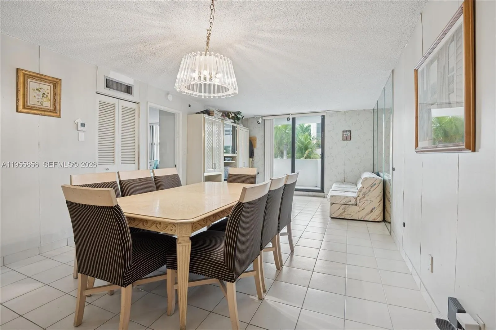 4301 Collins Ave # 202, Miami Beach FL 33140