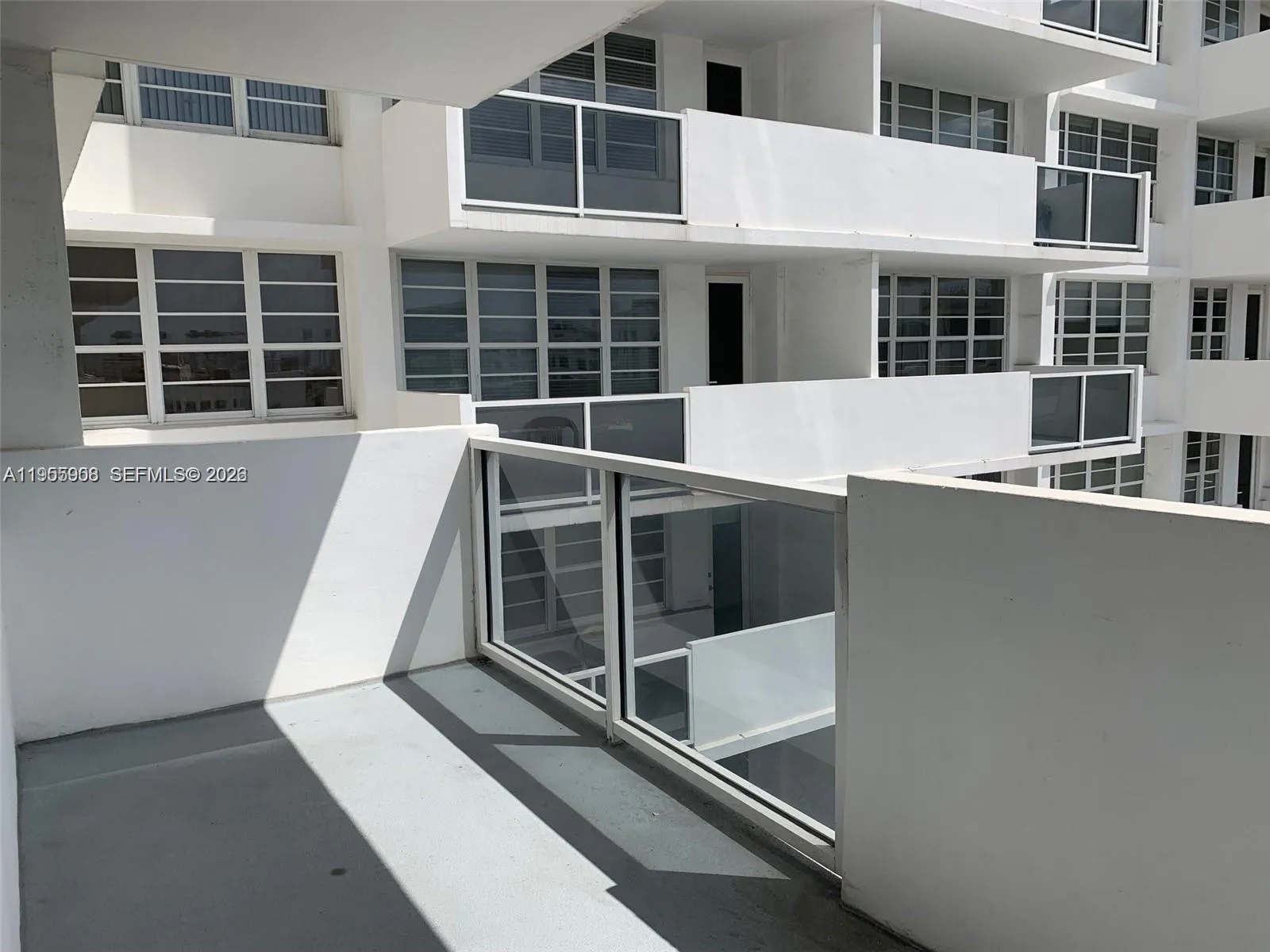 100 Lincoln Rd # 903, Miami Beach FL 33139