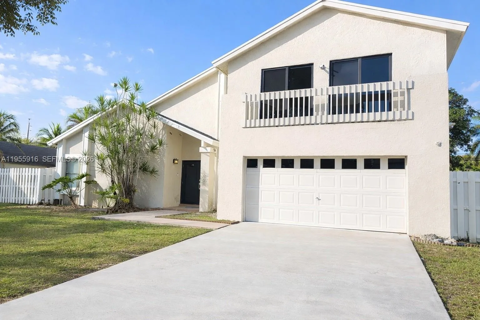 4 bedroom 3 bath for sale at 13505 SW 104th Ter, Miami FL 33186