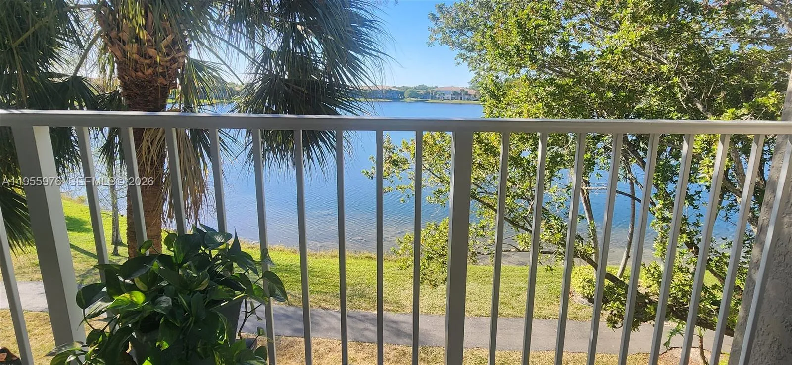 5011 Wiles Rd # 306, Coconut Creek FL 33073