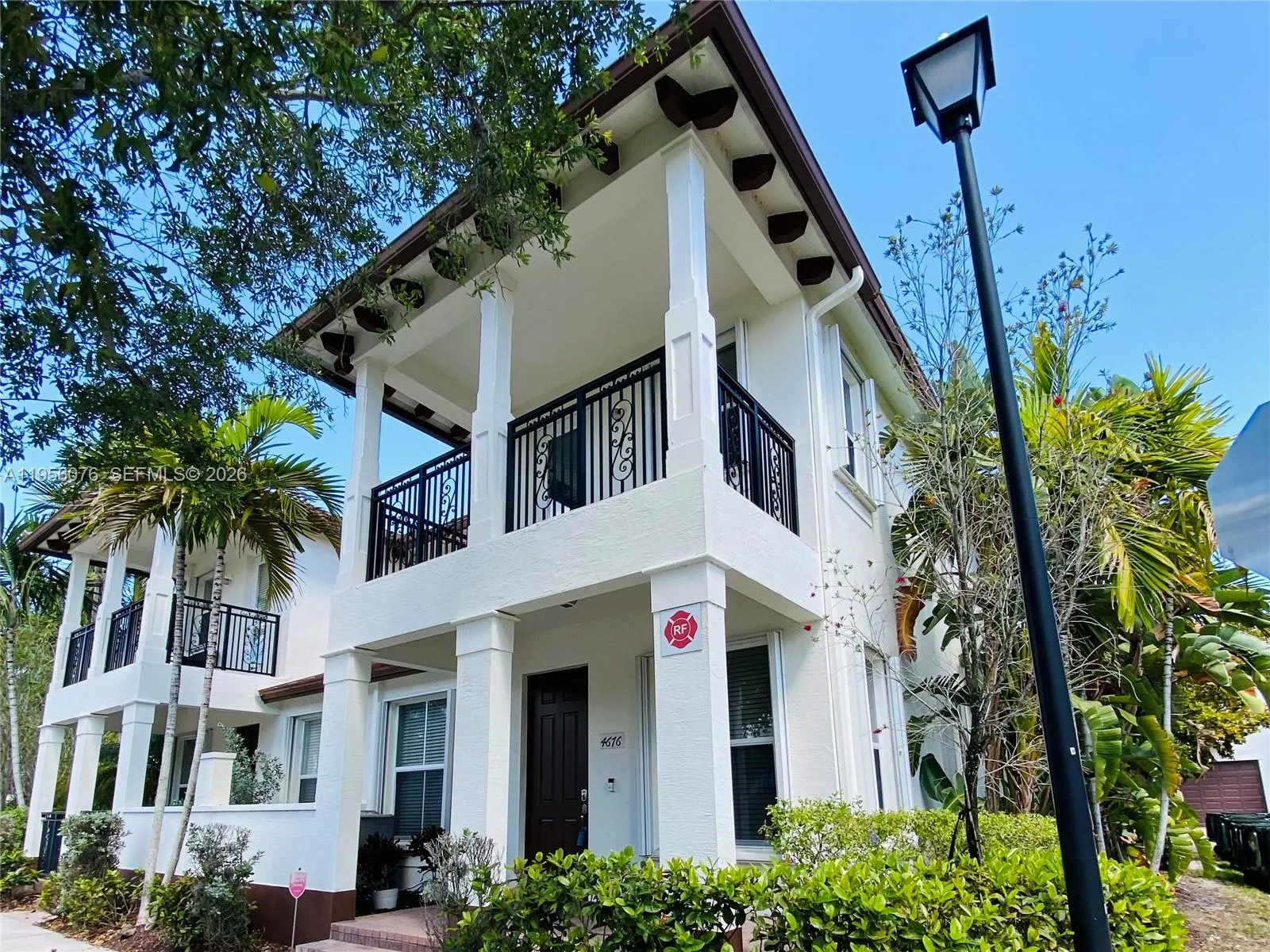 3 bedroom 2 bath for sale at 4676 Monarch Way, Coconut Creek FL 33073