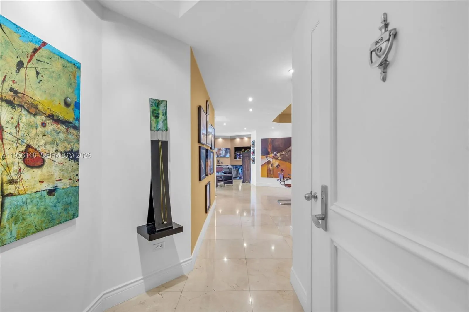 808 Brickell Key Dr # 1808, Miami FL 33131