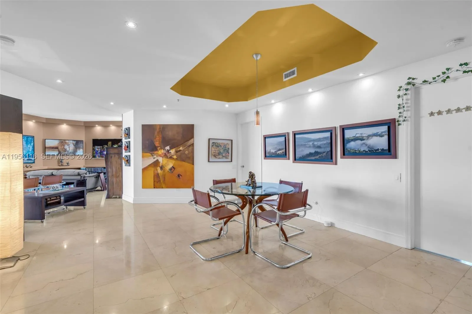 808 Brickell Key Dr # 1808, Miami FL 33131