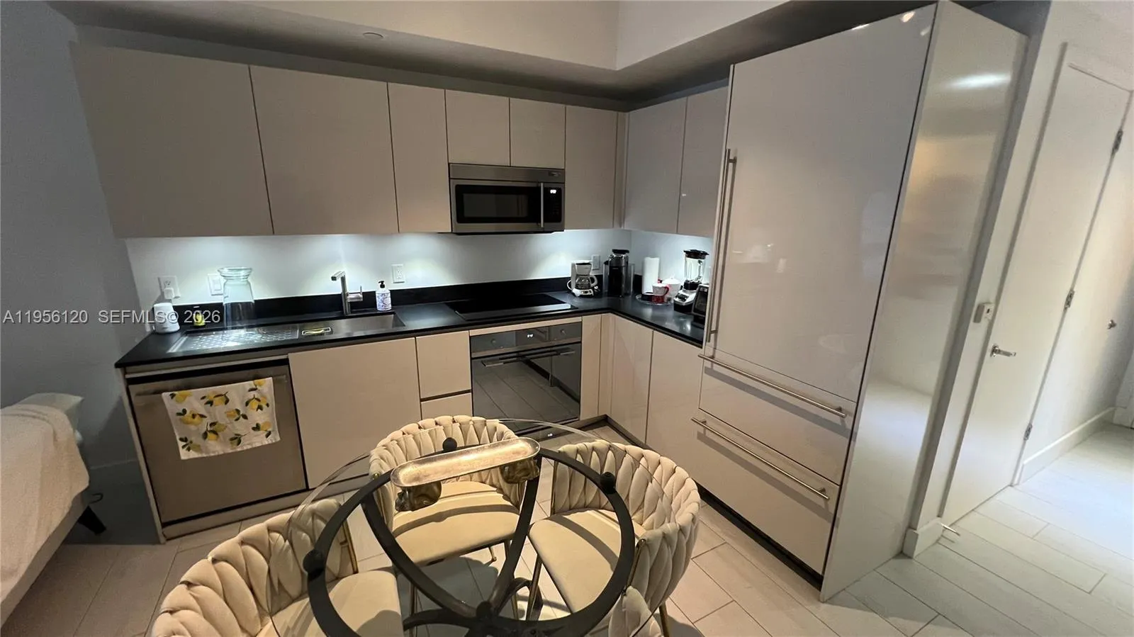 1010 Brickell Ave # 1510, Miami FL 33131