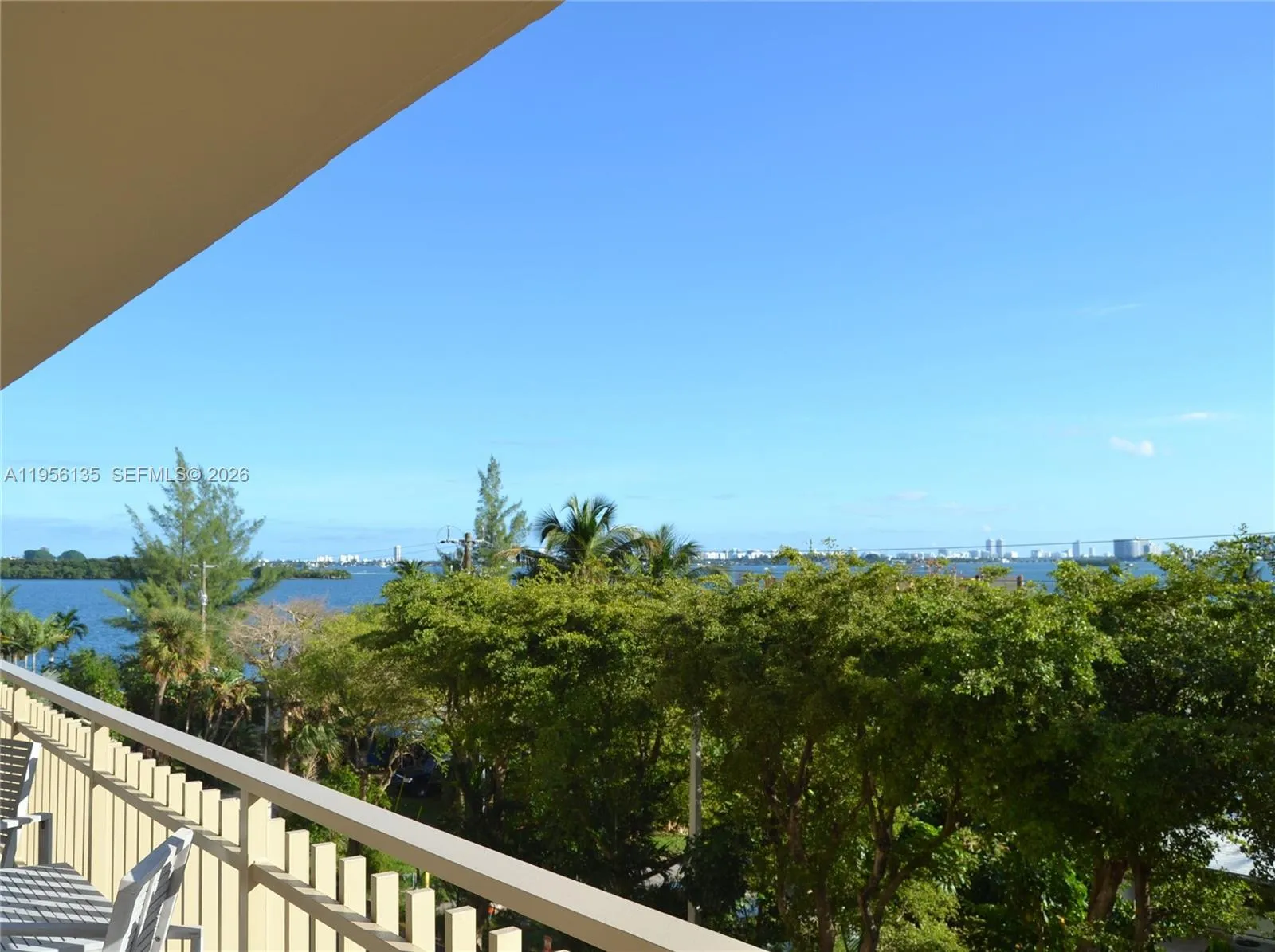 2 bedroom 2 bath for sale at 11113 Biscayne Blvd # 351, Miami FL 33181