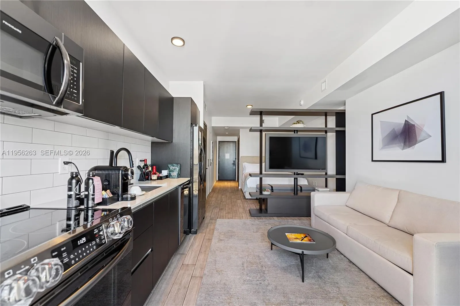 1 bedroom 1 bath for sale at 398 NE 5th St # 1408, Miami FL 33132