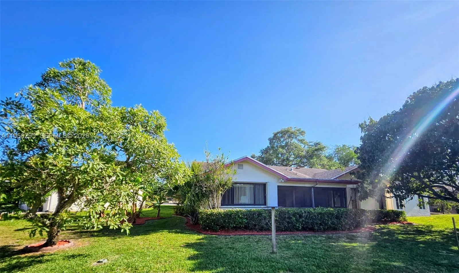 10301 Greenbriar Ct, Boca Raton FL 33498