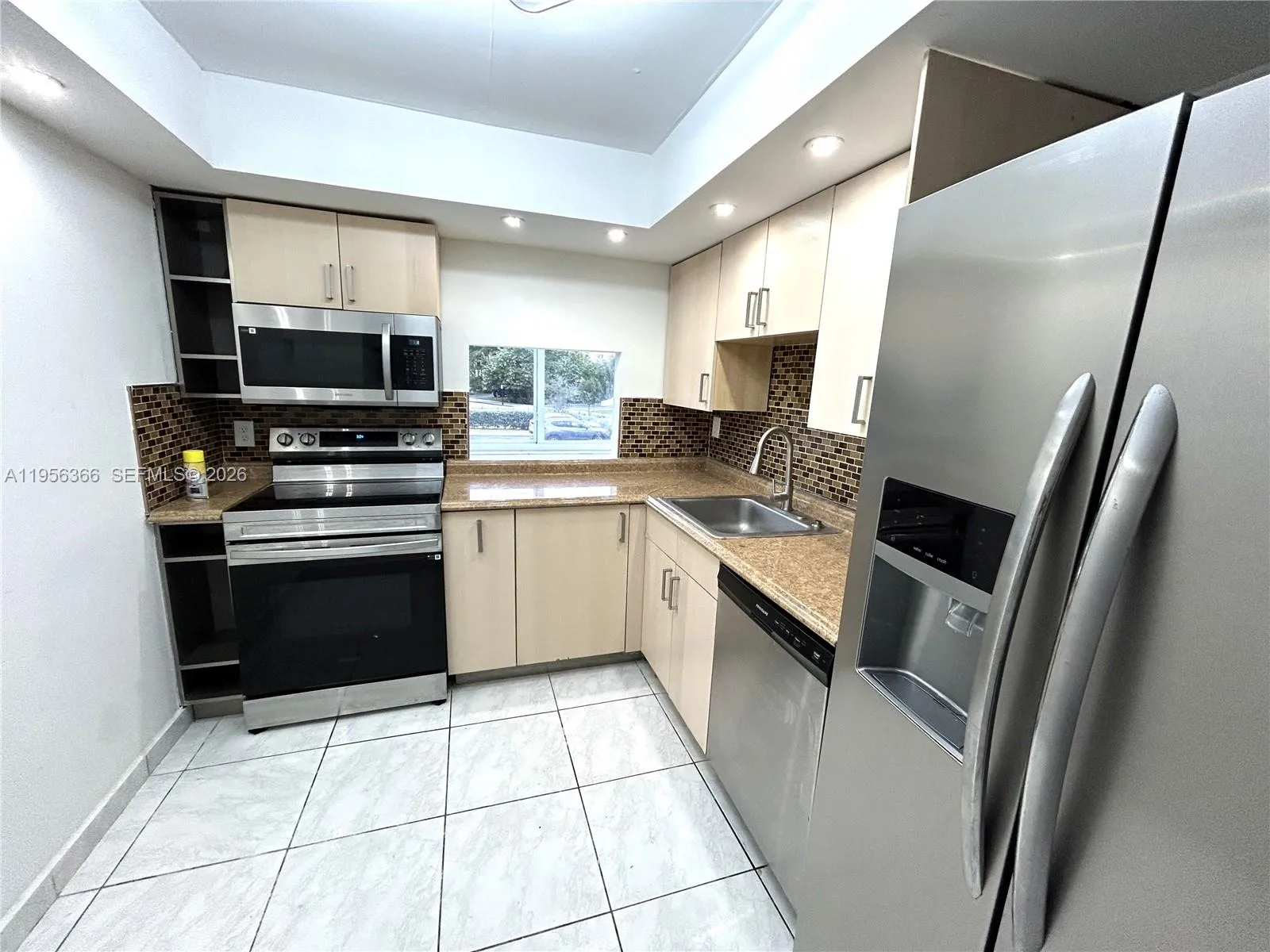 250 180th Dr # 254, Sunny Isles Beach FL 33160