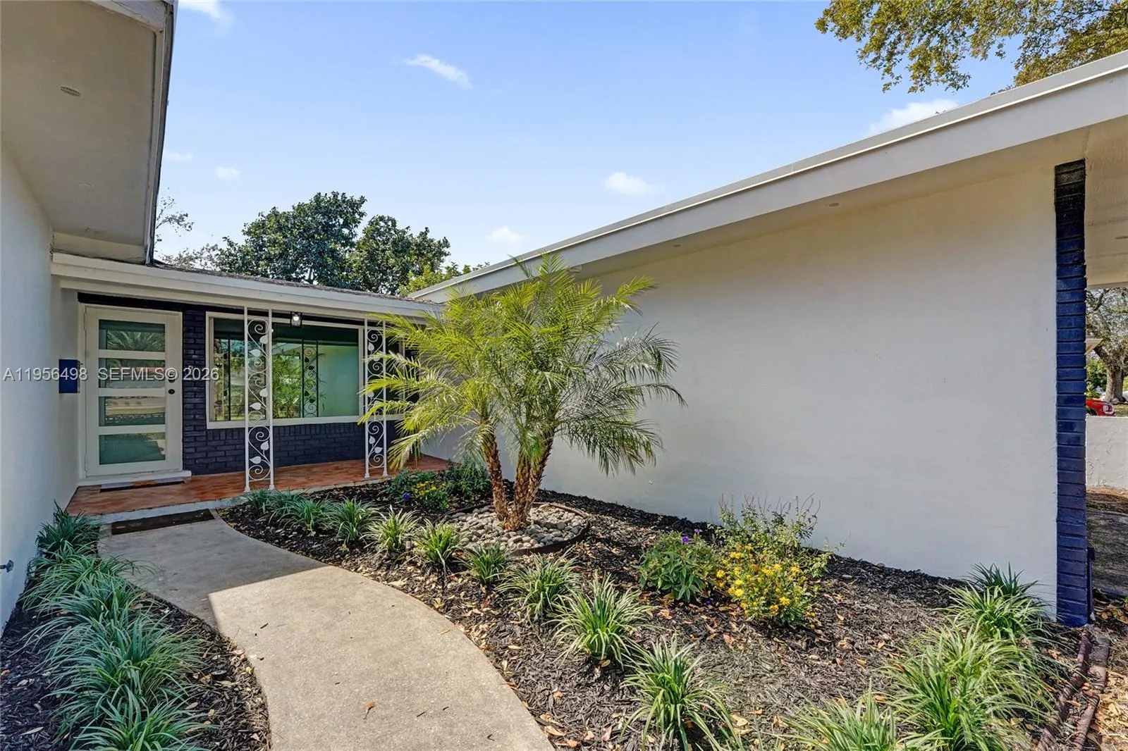 3816 W Park Rd, Hollywood FL 33021