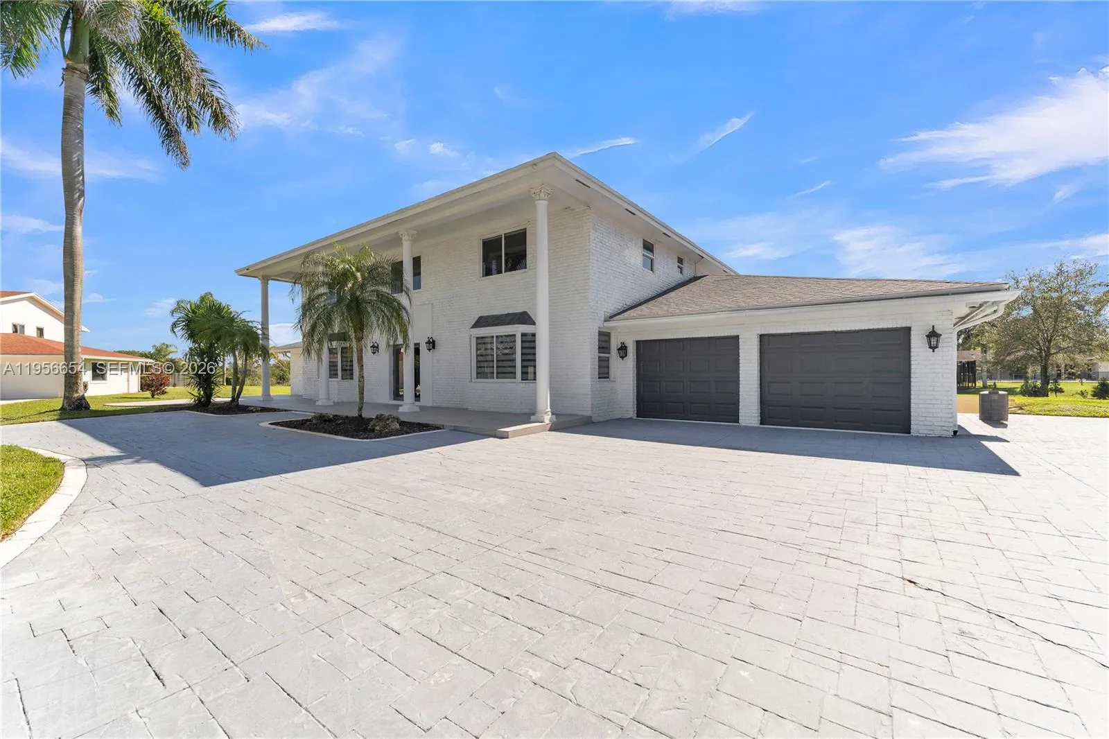 11824 SW 43rd Ct, Davie FL 33330