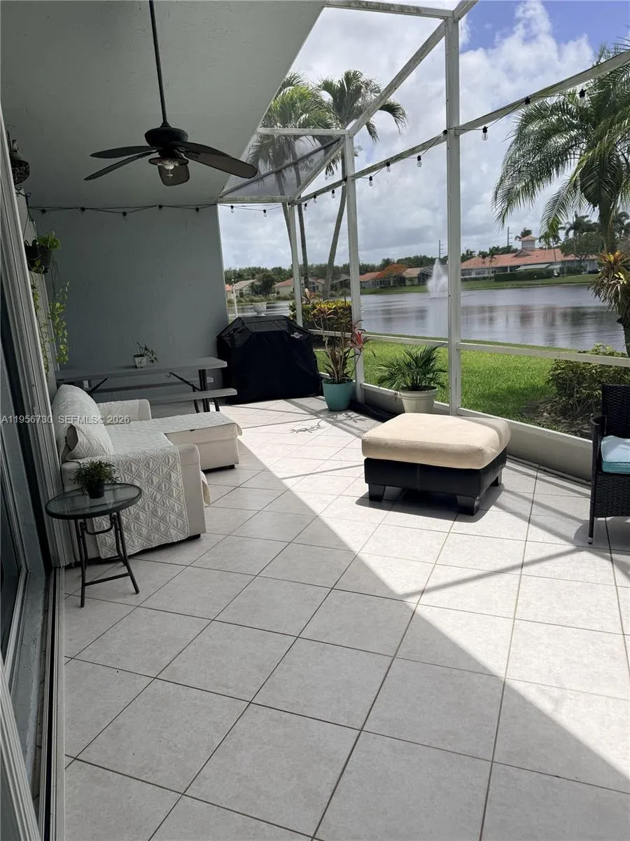 10390 E Utopia Cir E # 10390, Boynton Beach FL 33437