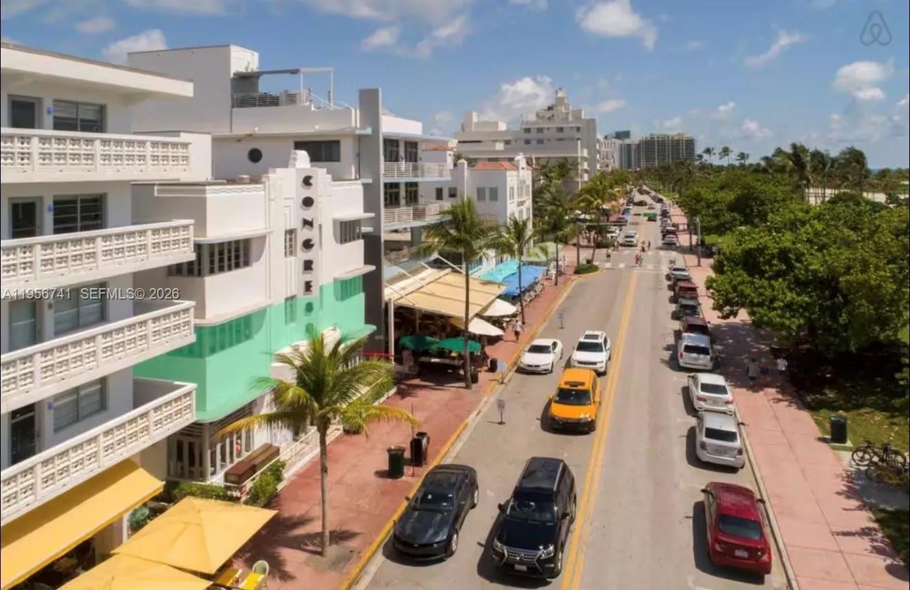 1036 Ocean Dr # B201, Miami Beach FL 33139