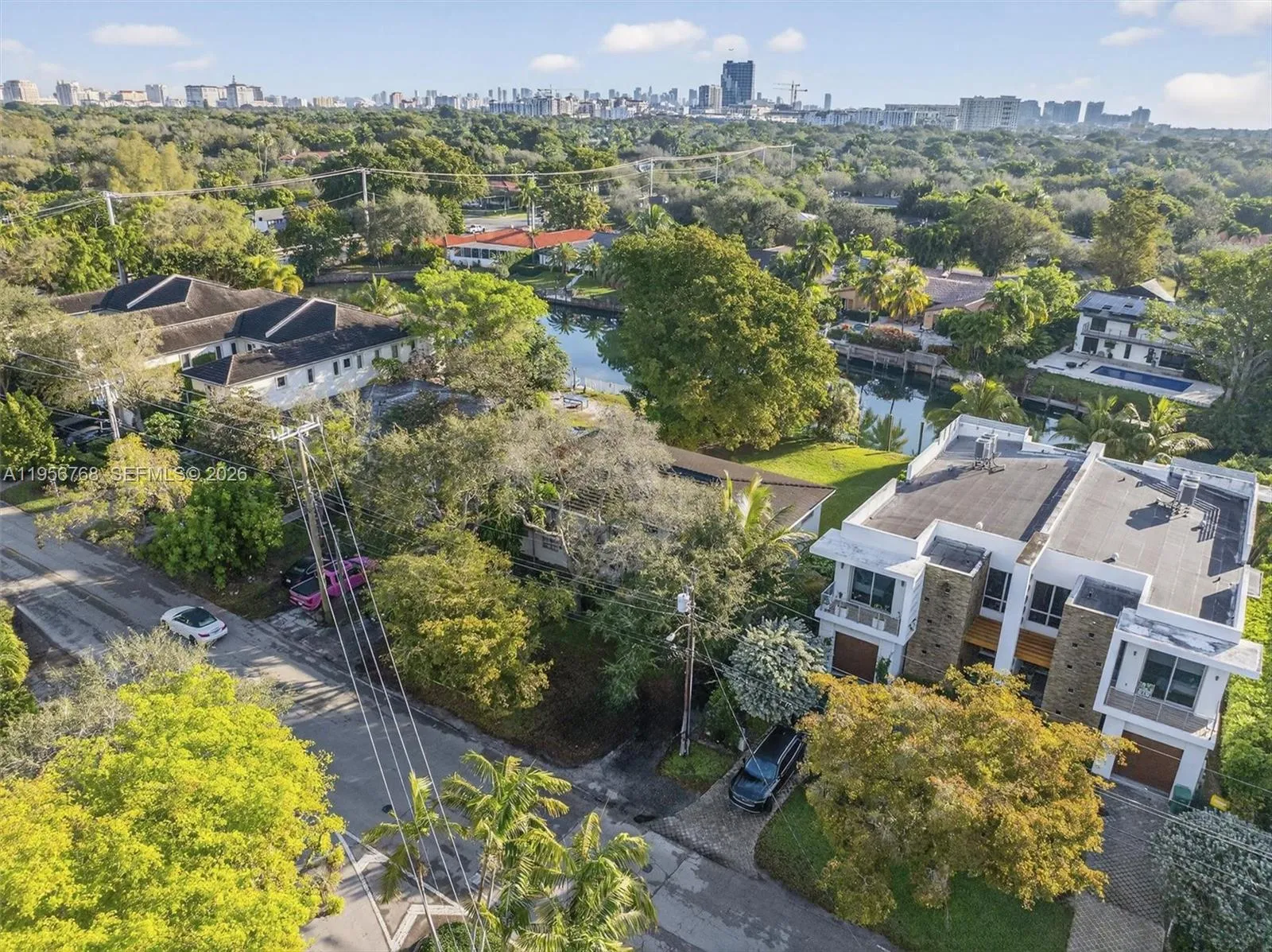 4855 University Dr, Coral Gables FL 33146