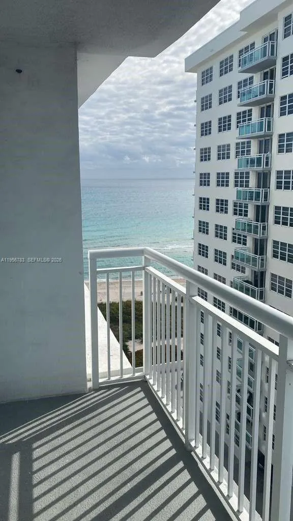6969 Collins Ave # 1106, Miami Beach FL 33141