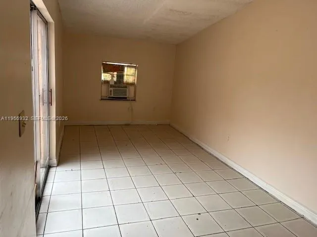 4250 W 11th Ln # 43, Hialeah FL 33012