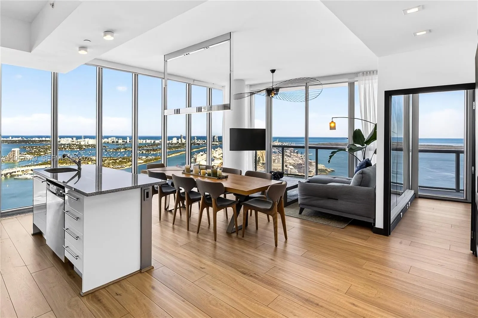 2 bedroom 2 bath for sale at 888 Biscayne Blvd # 5508, Miami FL 33132