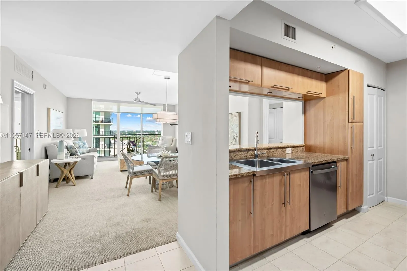 600 W Las Olas Blvd # 1605S, Fort Lauderdale FL 33312