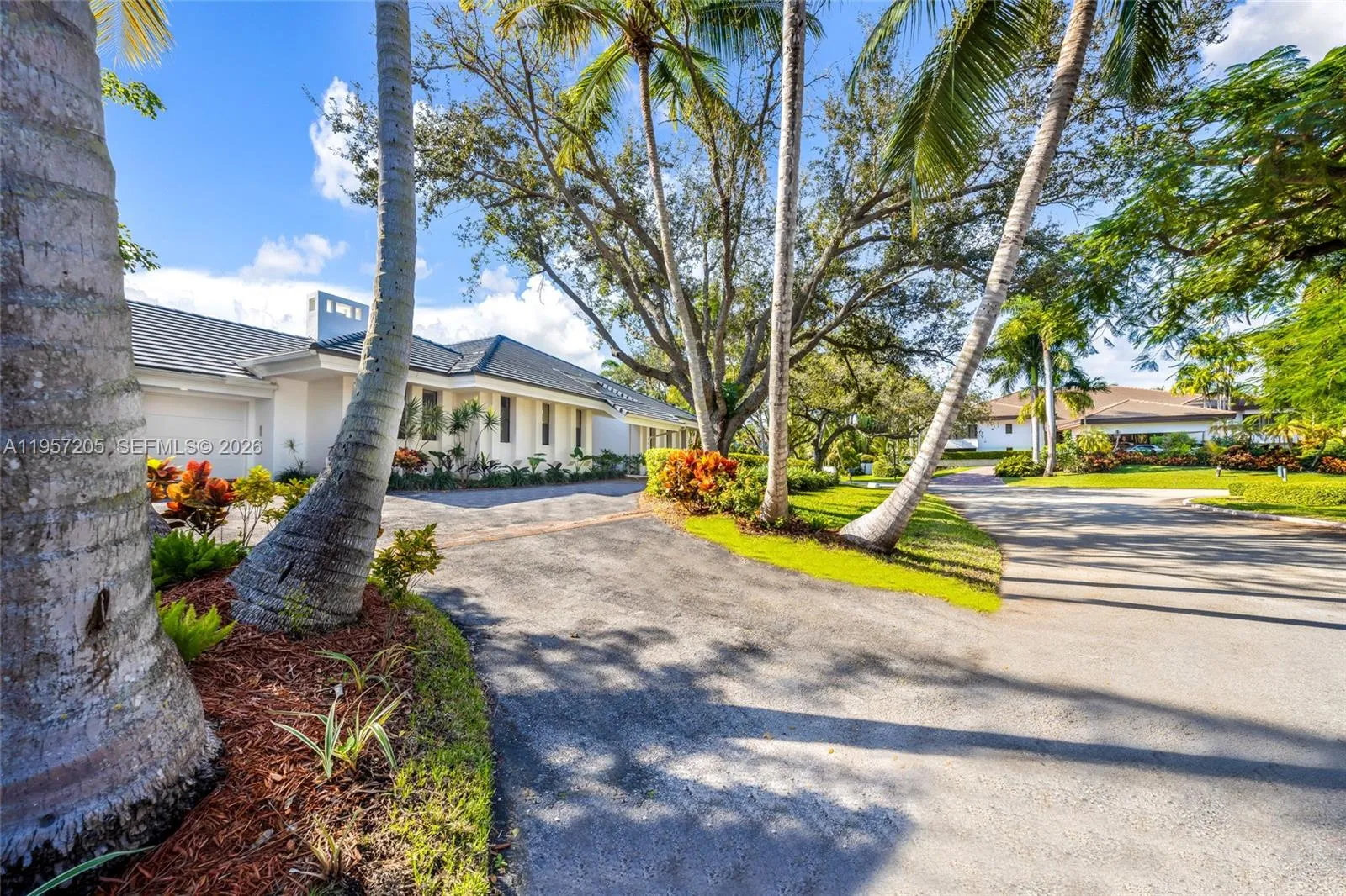 301 Isla Dorada Blvd, Coral Gables FL 33143