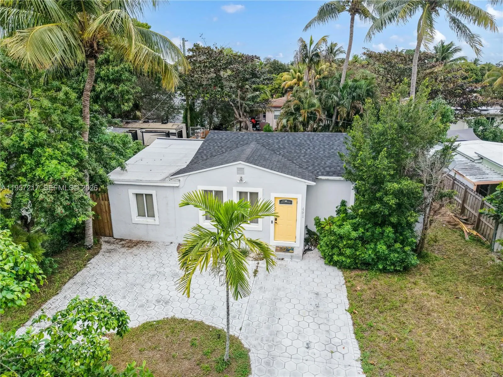 491 NW 108th Ter, Miami FL 33168