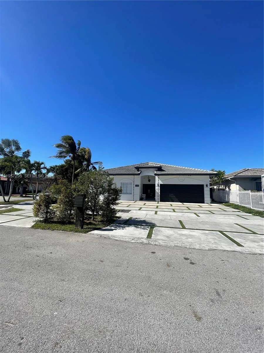 14200 SW 160th Ct, Miami FL 33196
