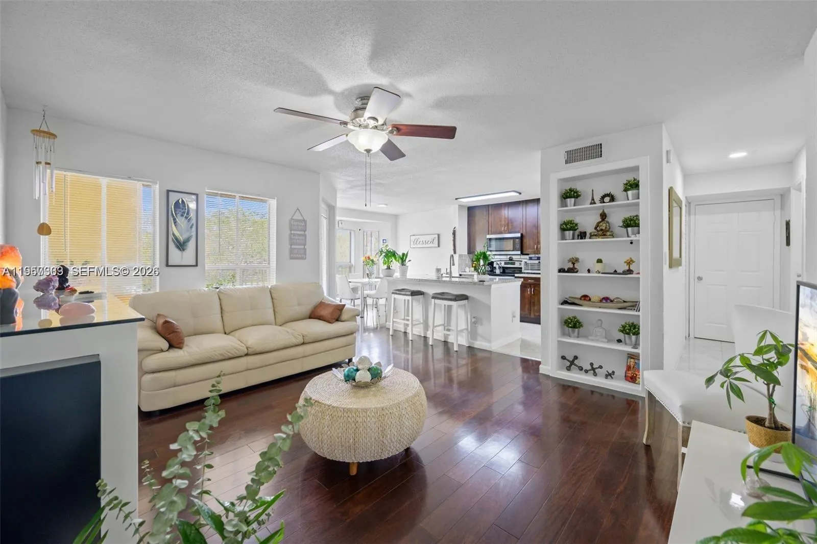 777 Riverside Dr # 1521, Coral Springs FL 33071