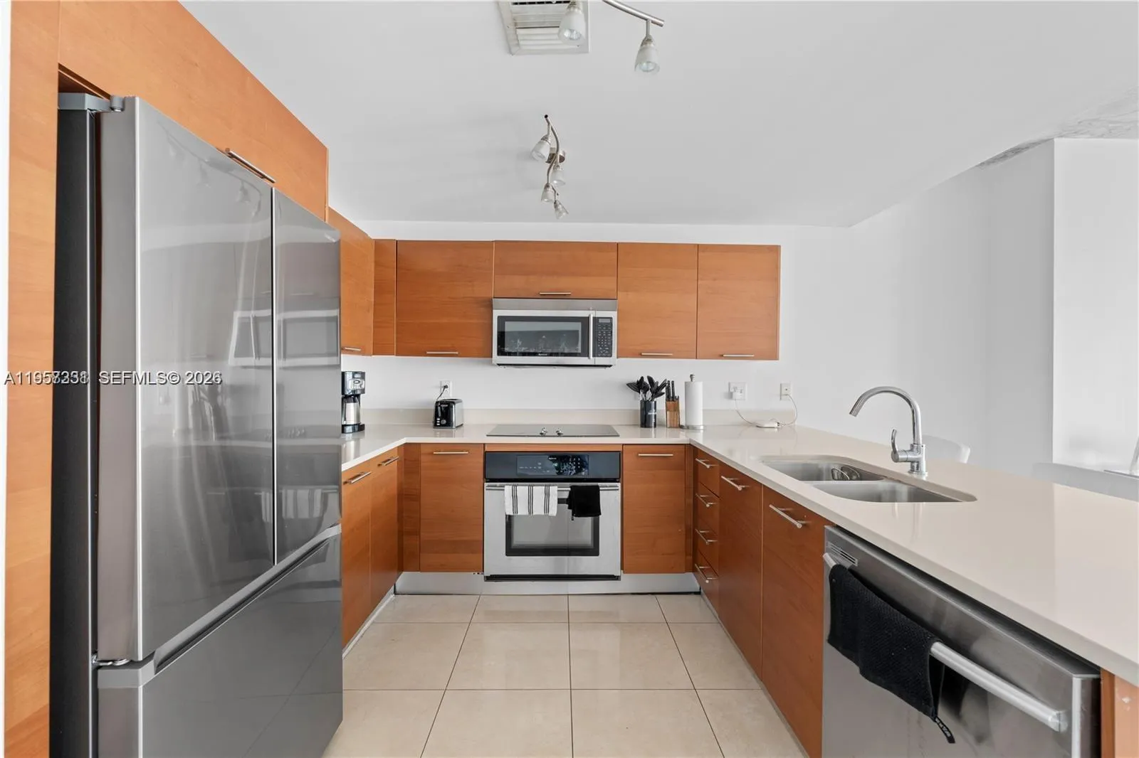 3250 NE 1st Ave # 917, Miami FL 33137