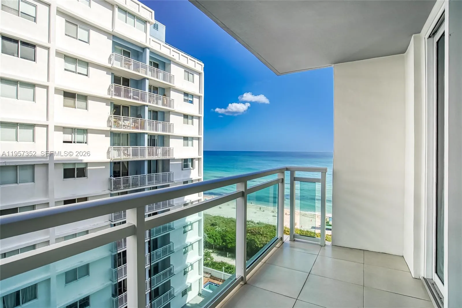 6917 Collins Ave # 1106, Miami Beach FL 33141