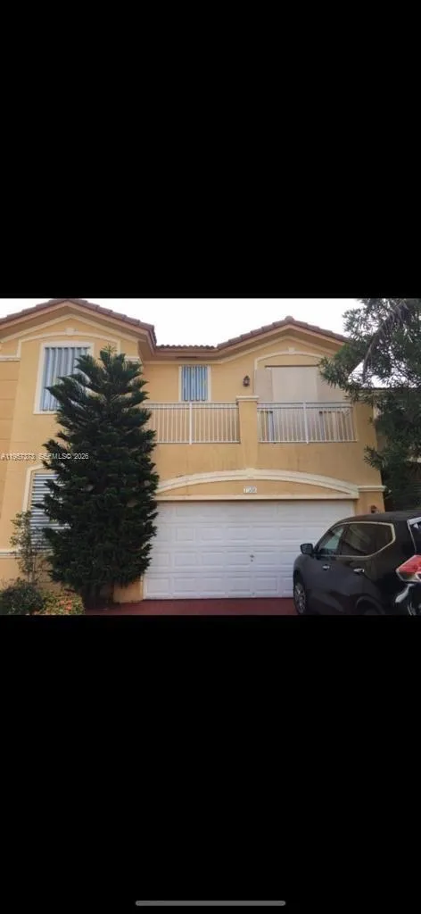 7586 NW 113th Path, Doral FL 33178
