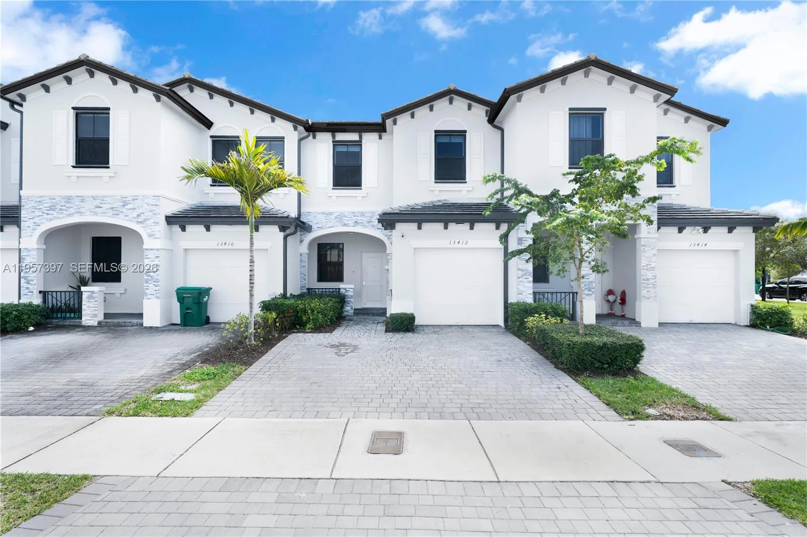 3 bedroom 2 bath for sale at 13412 SW 286th St, Homestead FL 33033