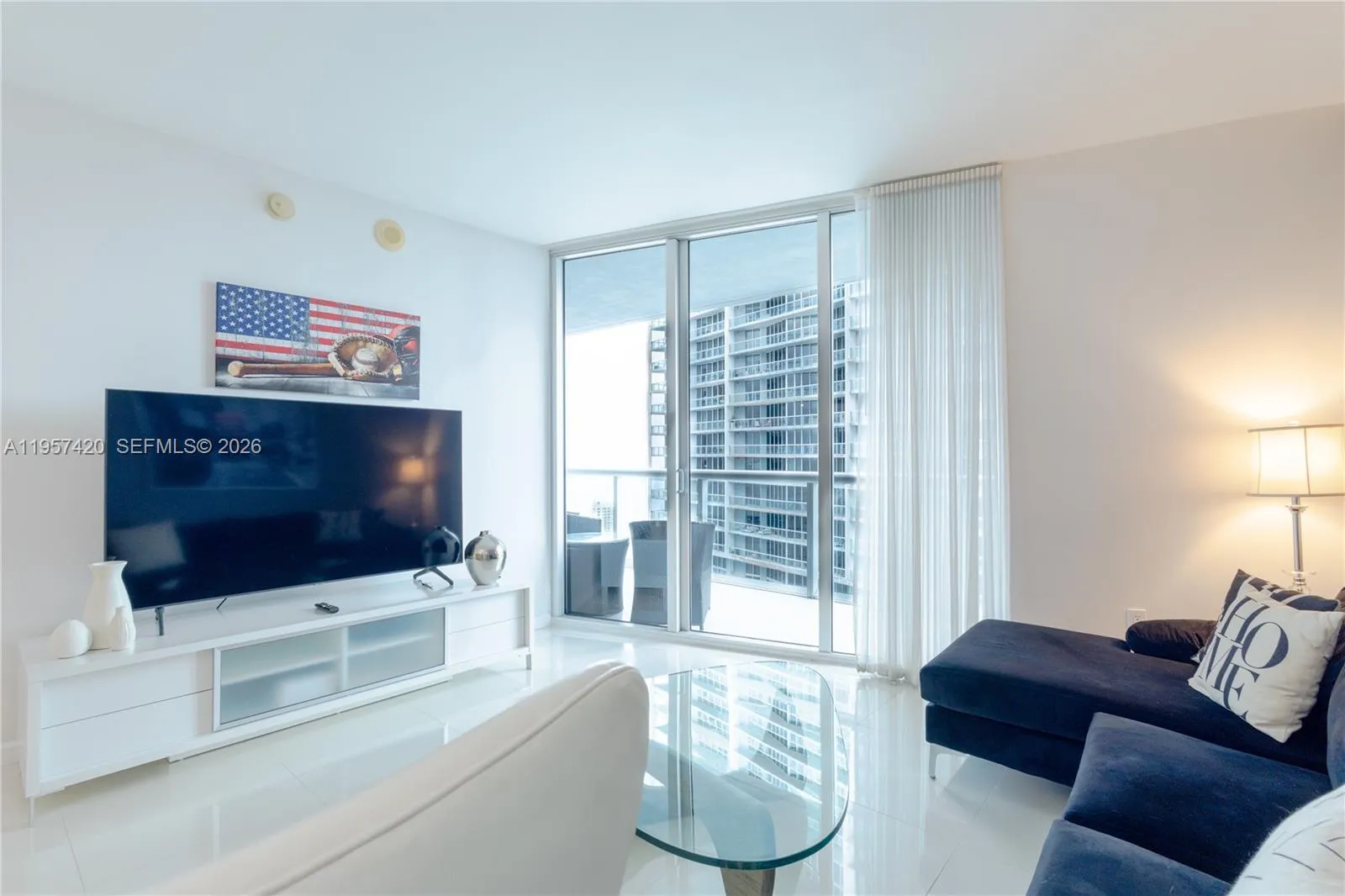 475 Brickell Ave # 4511, Miami FL 33131
