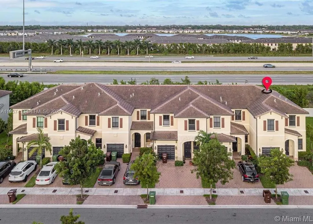 10301 W 32nd Ln, Hialeah FL 33018