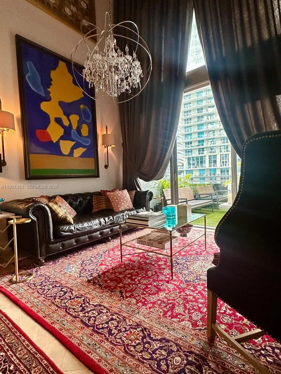 1050 Brickell Ave # 818, Miami FL 33131