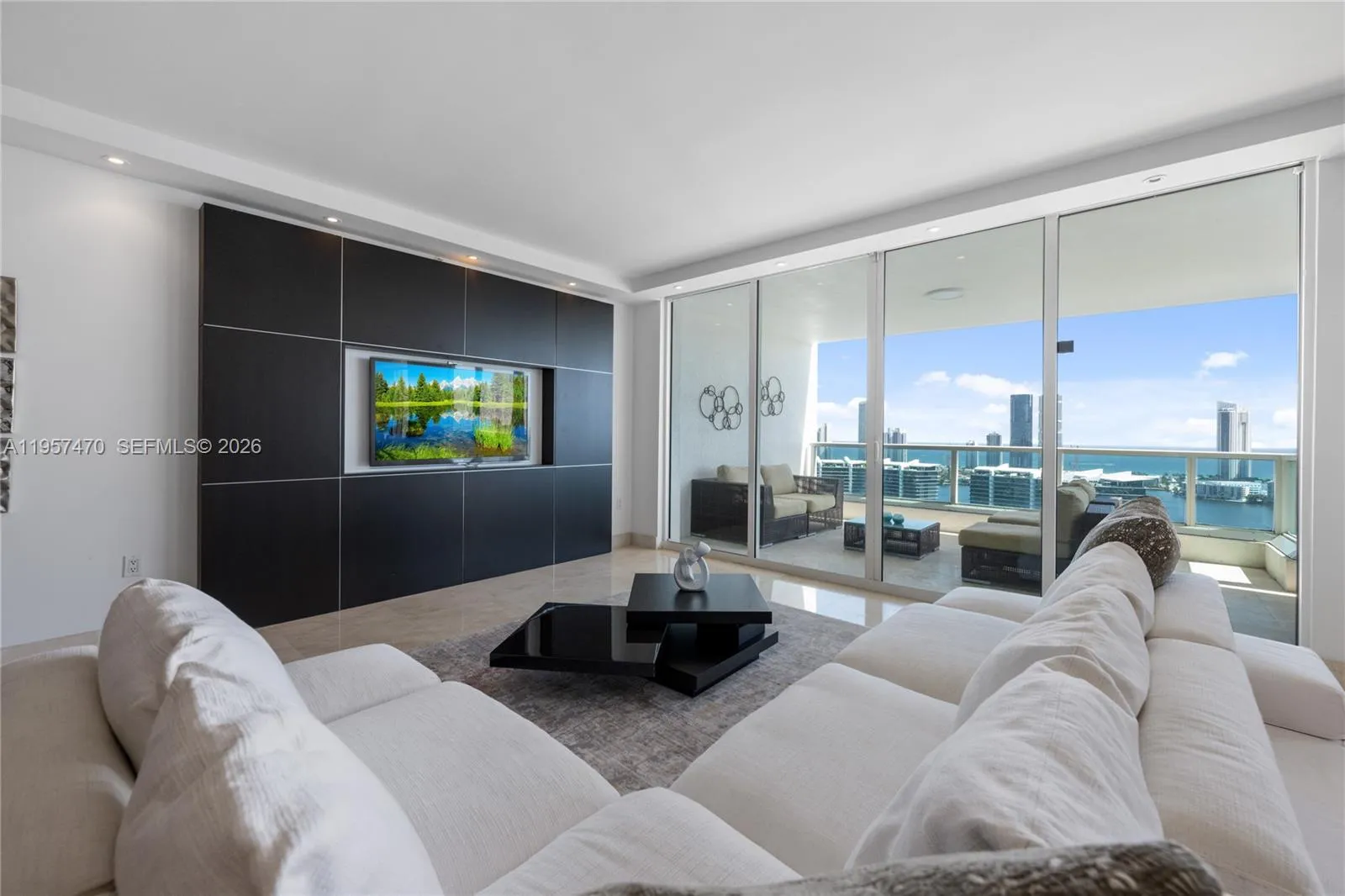 3201 NE 183rd St # 2906, Aventura FL 33160