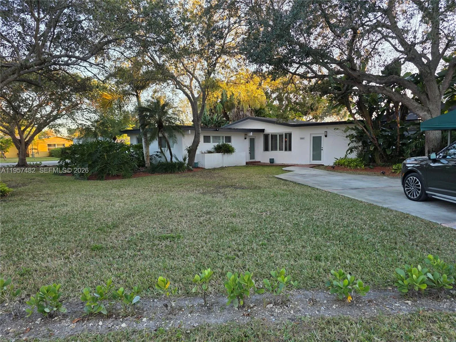 4 bedroom 3 bath for sale at 9860 SW 140th St, Miami FL 33176