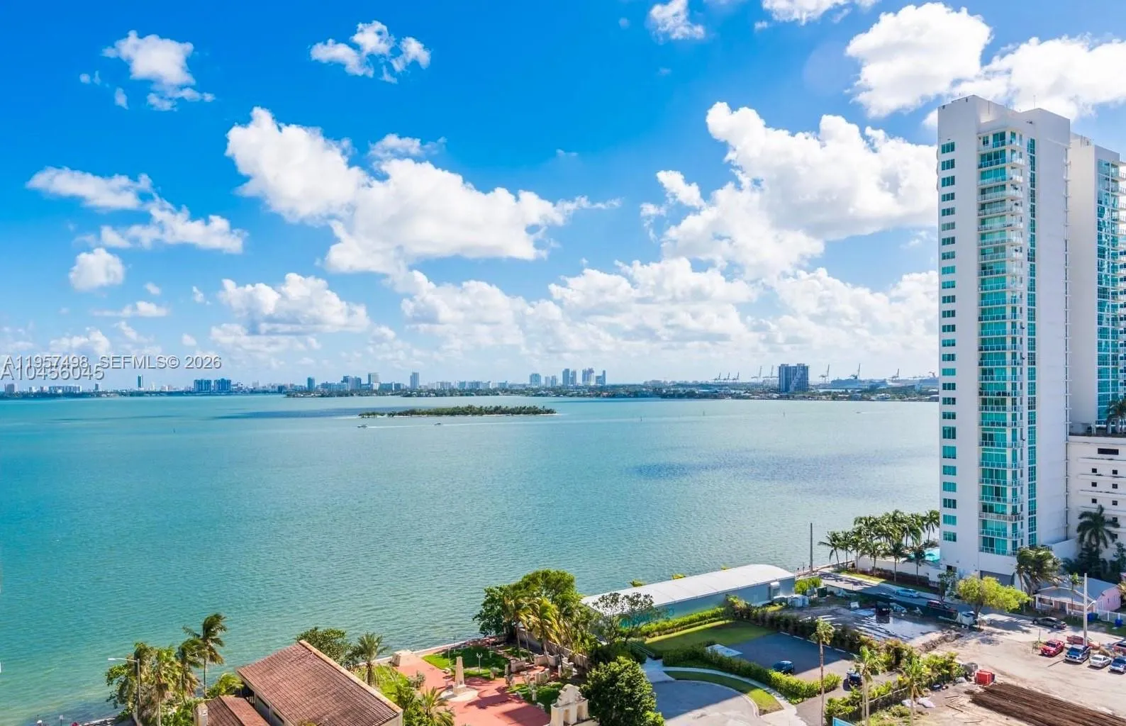 1 bedroom 1 bath for sale at 601 NE 27TH ST # 1706, Miami FL 33137