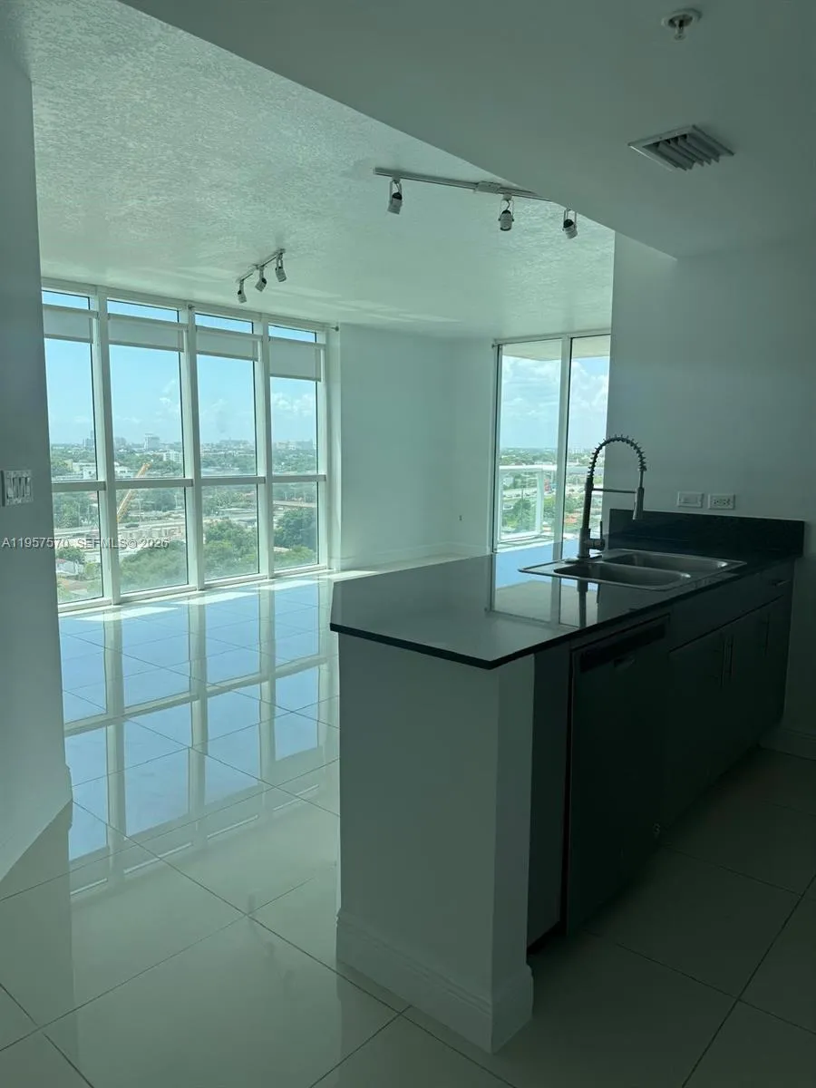 1871 NW S River Dr # 1503, Miami FL 33125