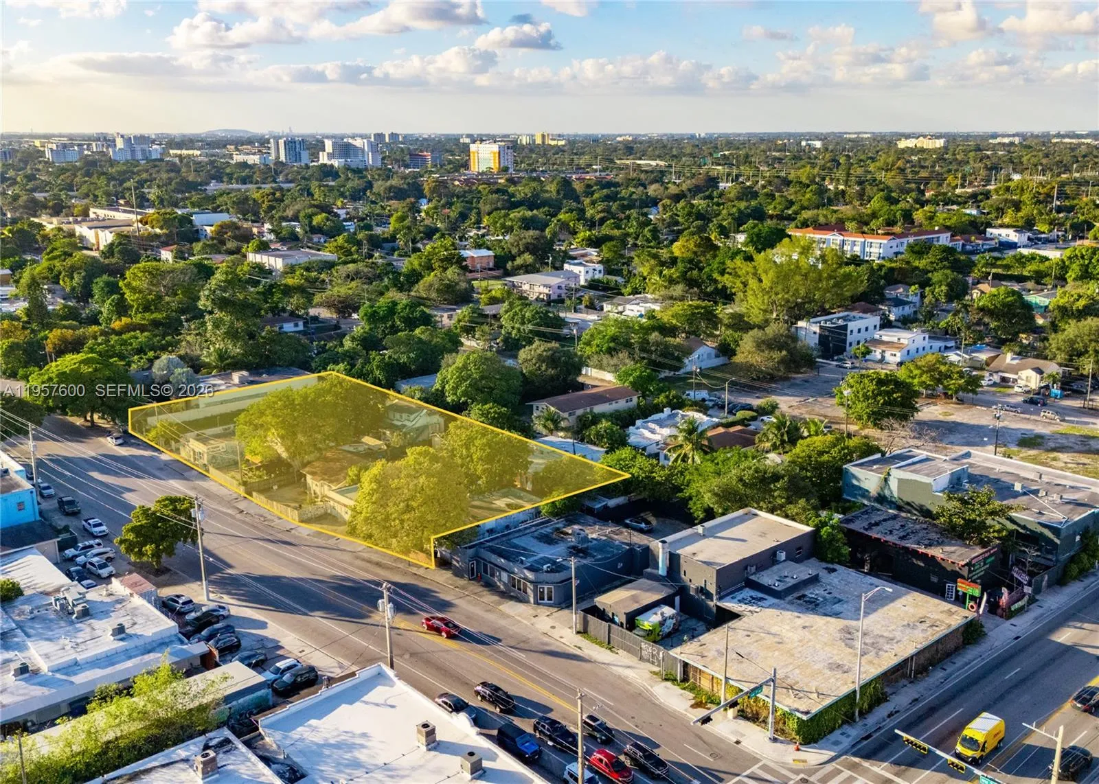 727 NW 29th St, Miami FL 33127