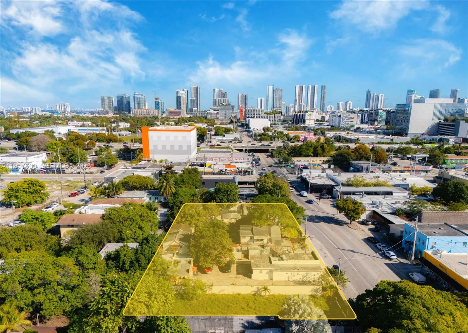727 NW 29th St, Miami FL 33127