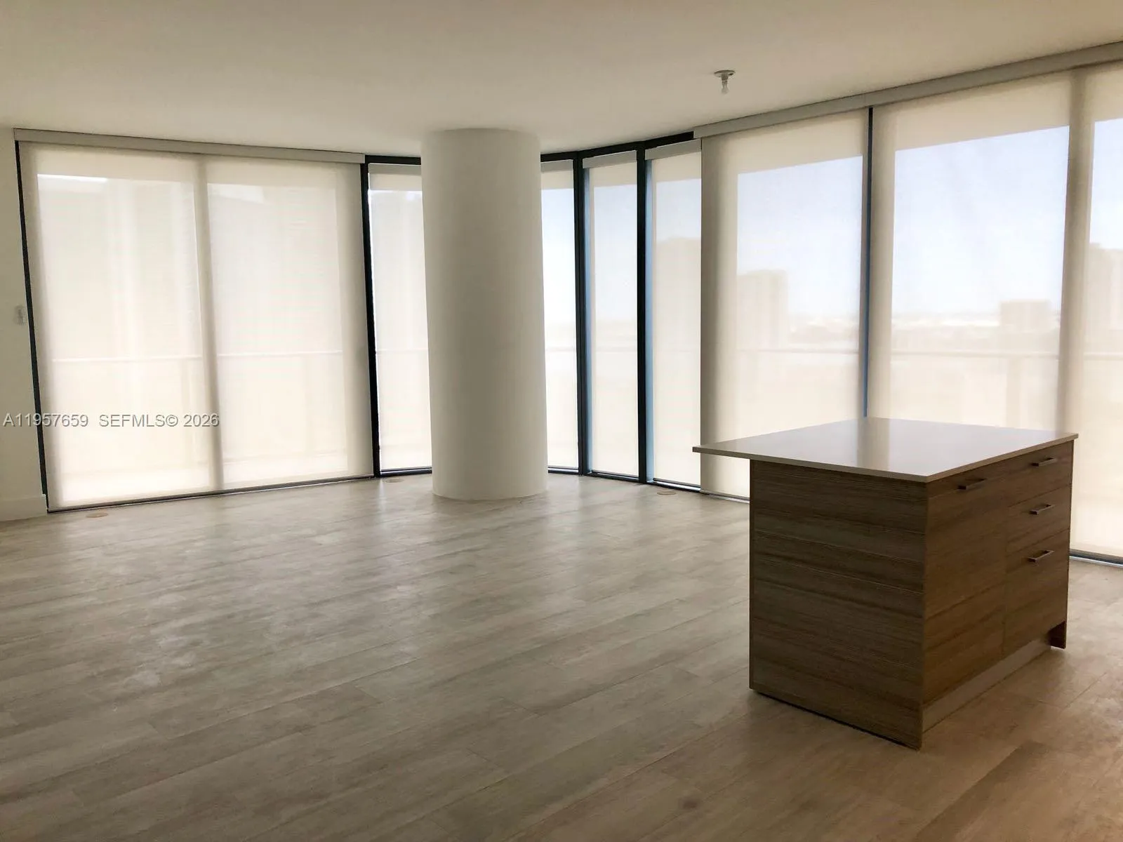 121 NE 34th St # 2704, Miami FL 33137