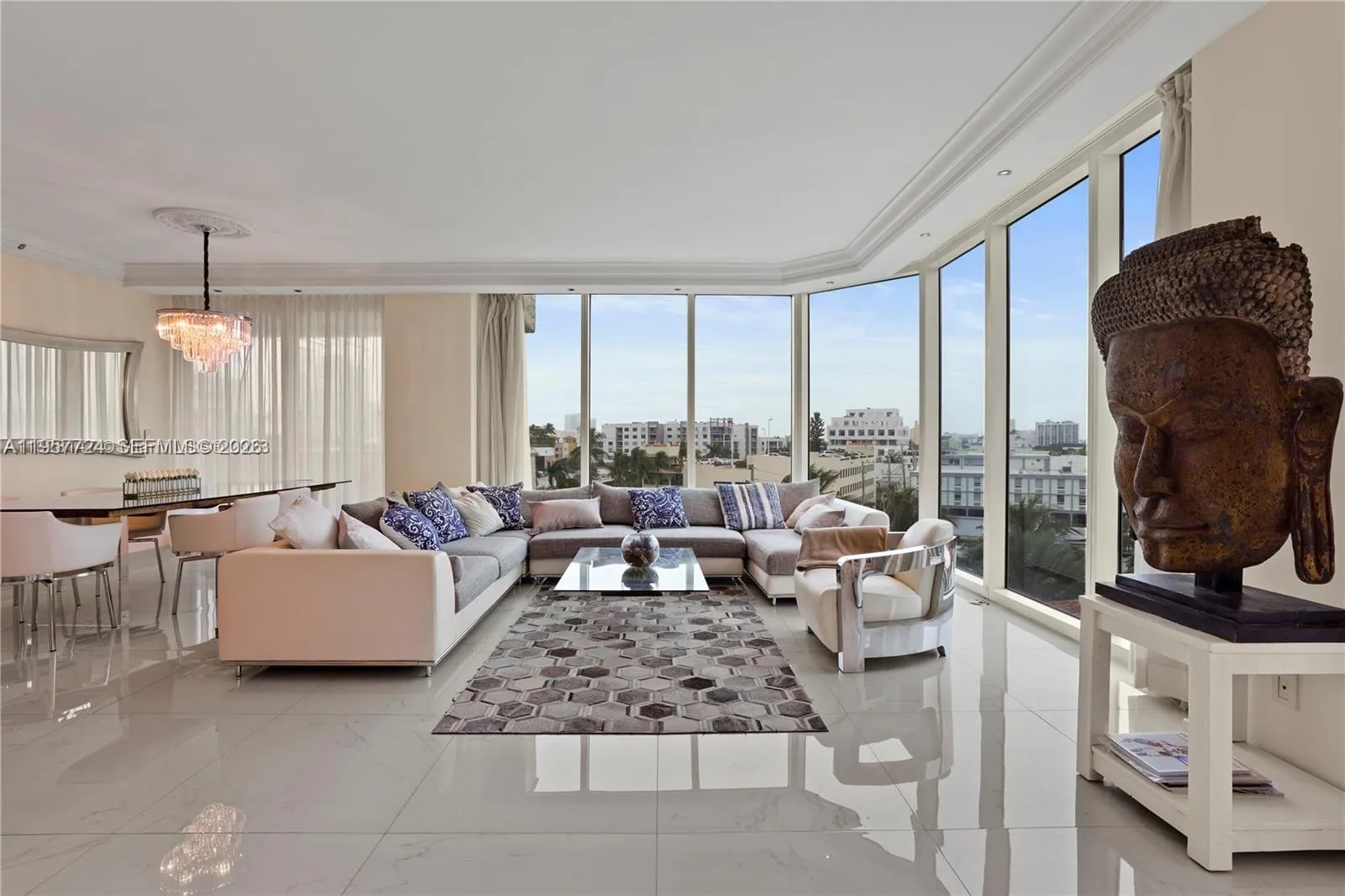 300 S Pointe Dr # 605, Miami Beach FL 33139