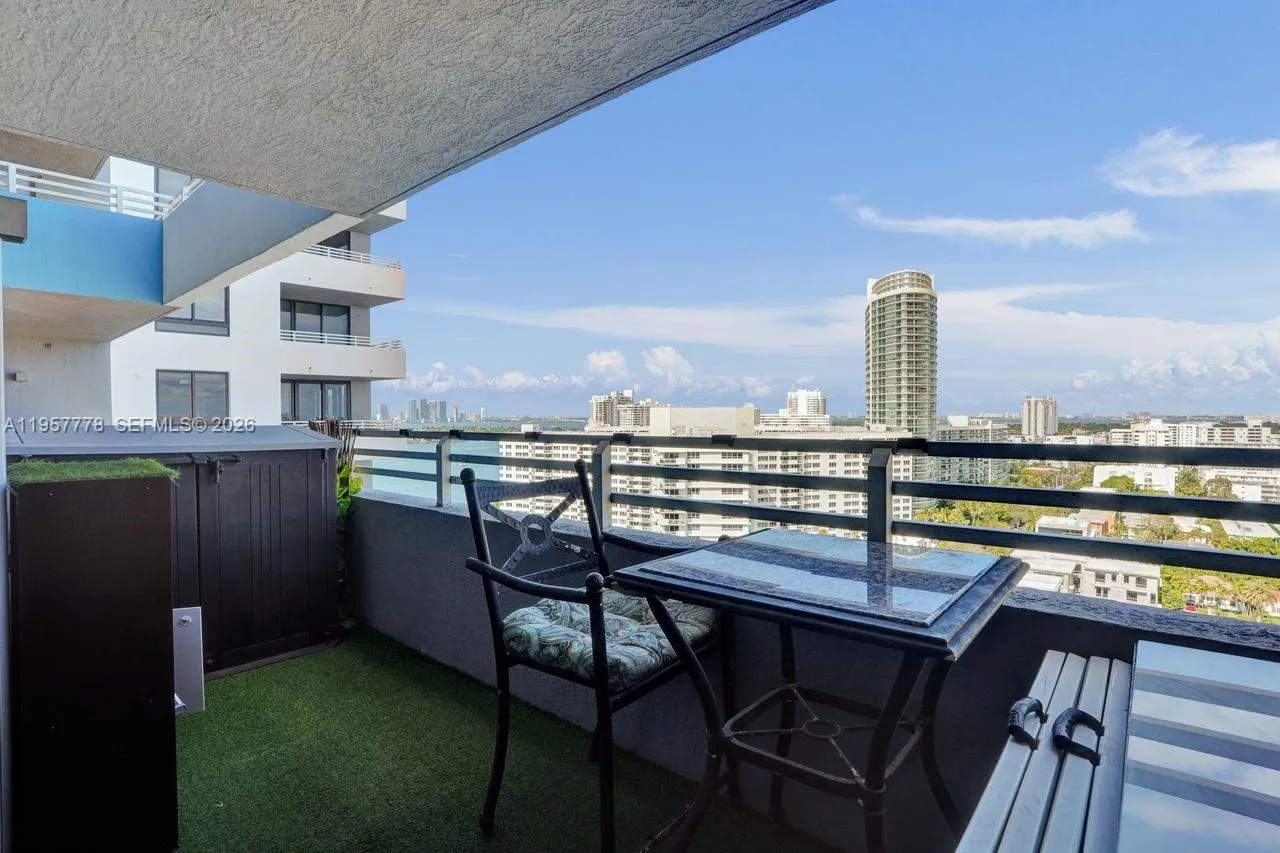 1330 West Ave # 1811, Miami Beach FL 33139