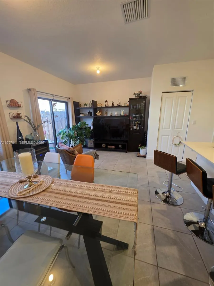 23337 SW 128th Ave, Homestead FL 33032