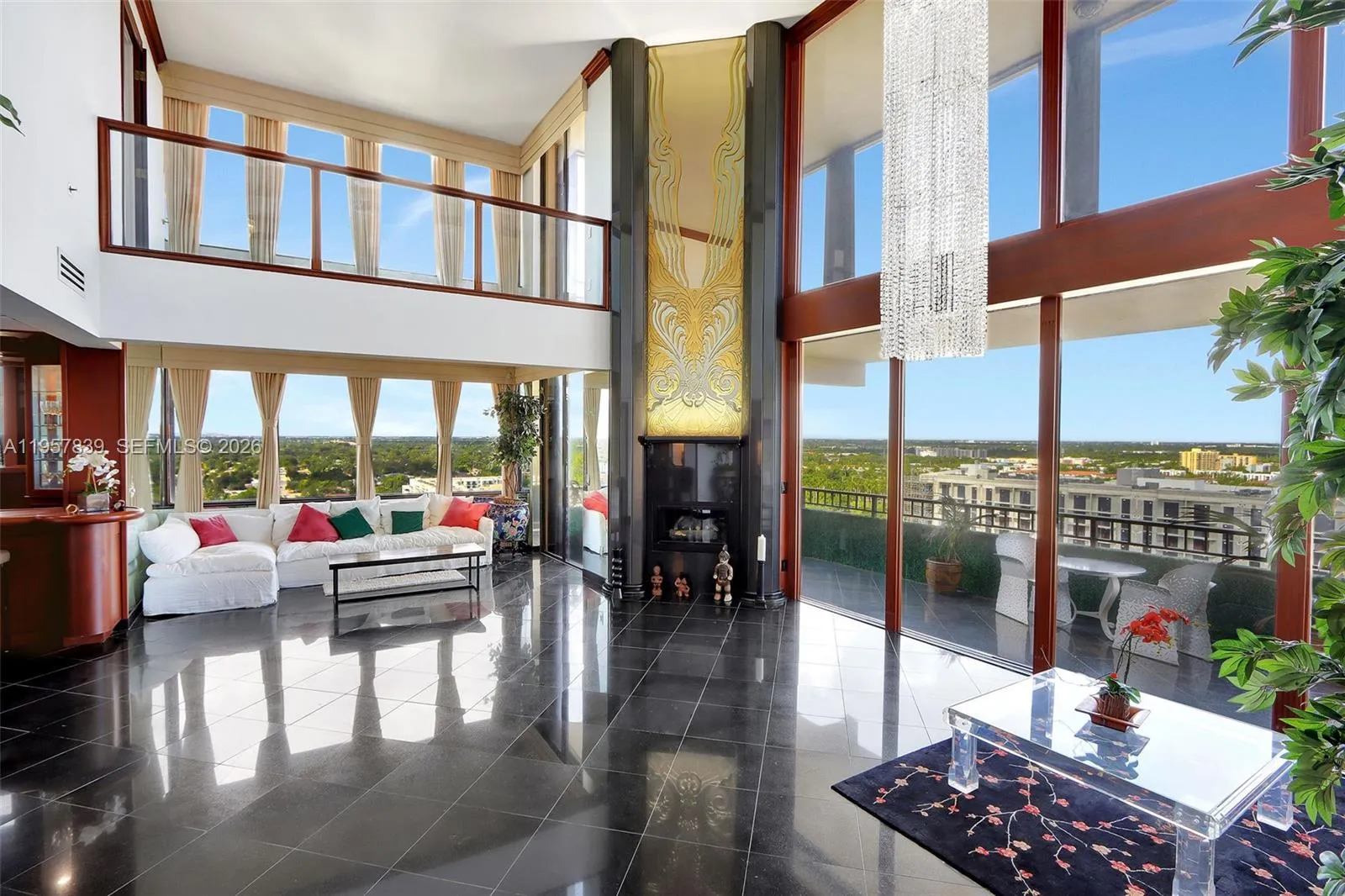 11113 Biscayne Blvd, Miami FL 33181