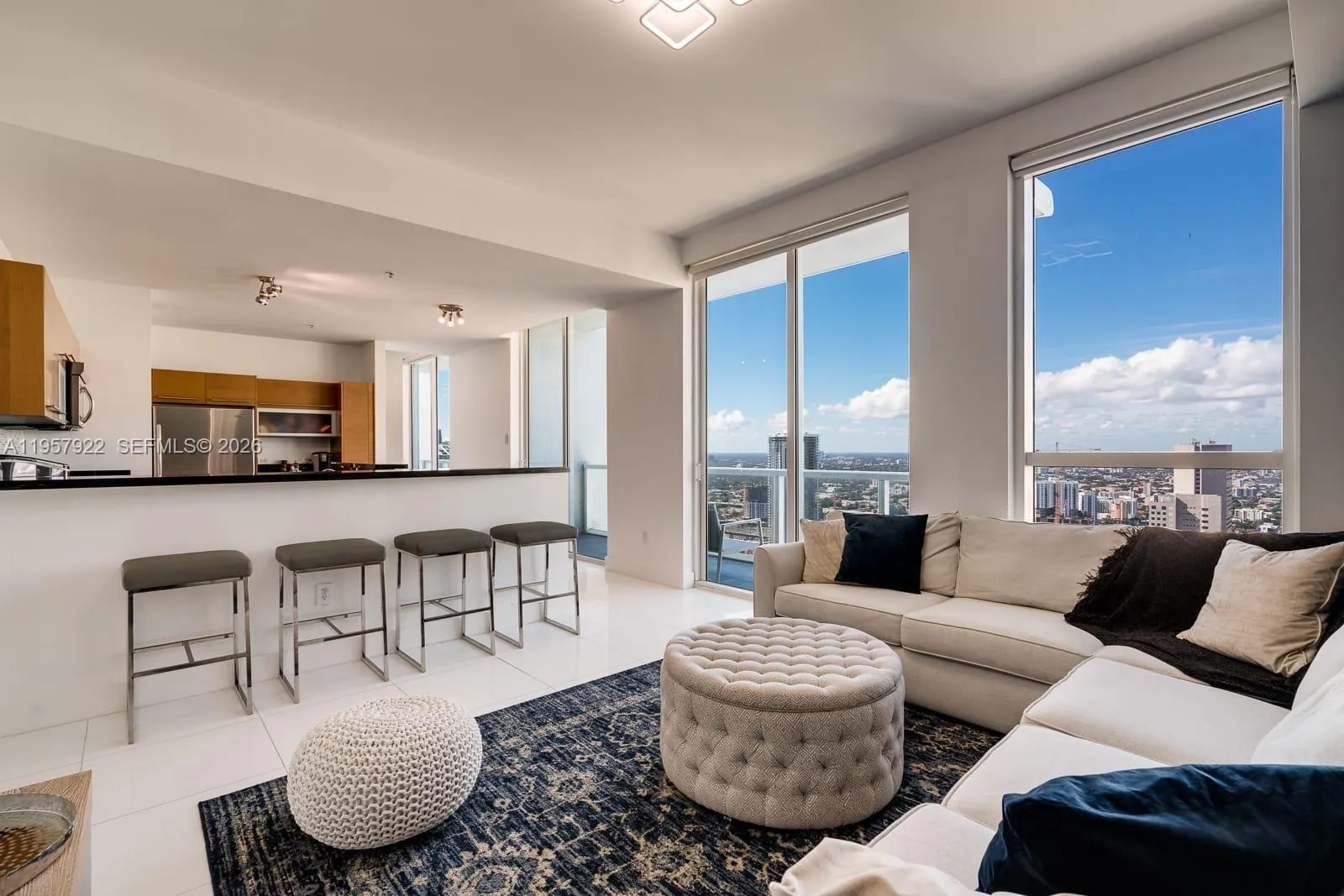 253 NE 2nd St # 4904, Miami FL 33132