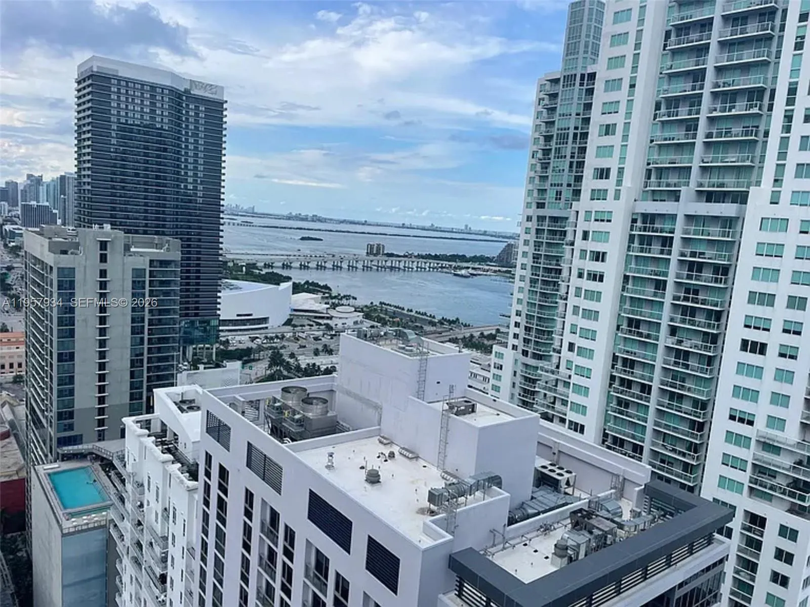 133 NE 2nd Ave # 911, Miami FL 33132