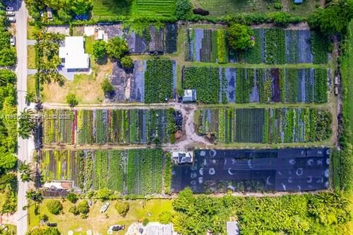 13770 SW 192nd St, Miami FL 33177