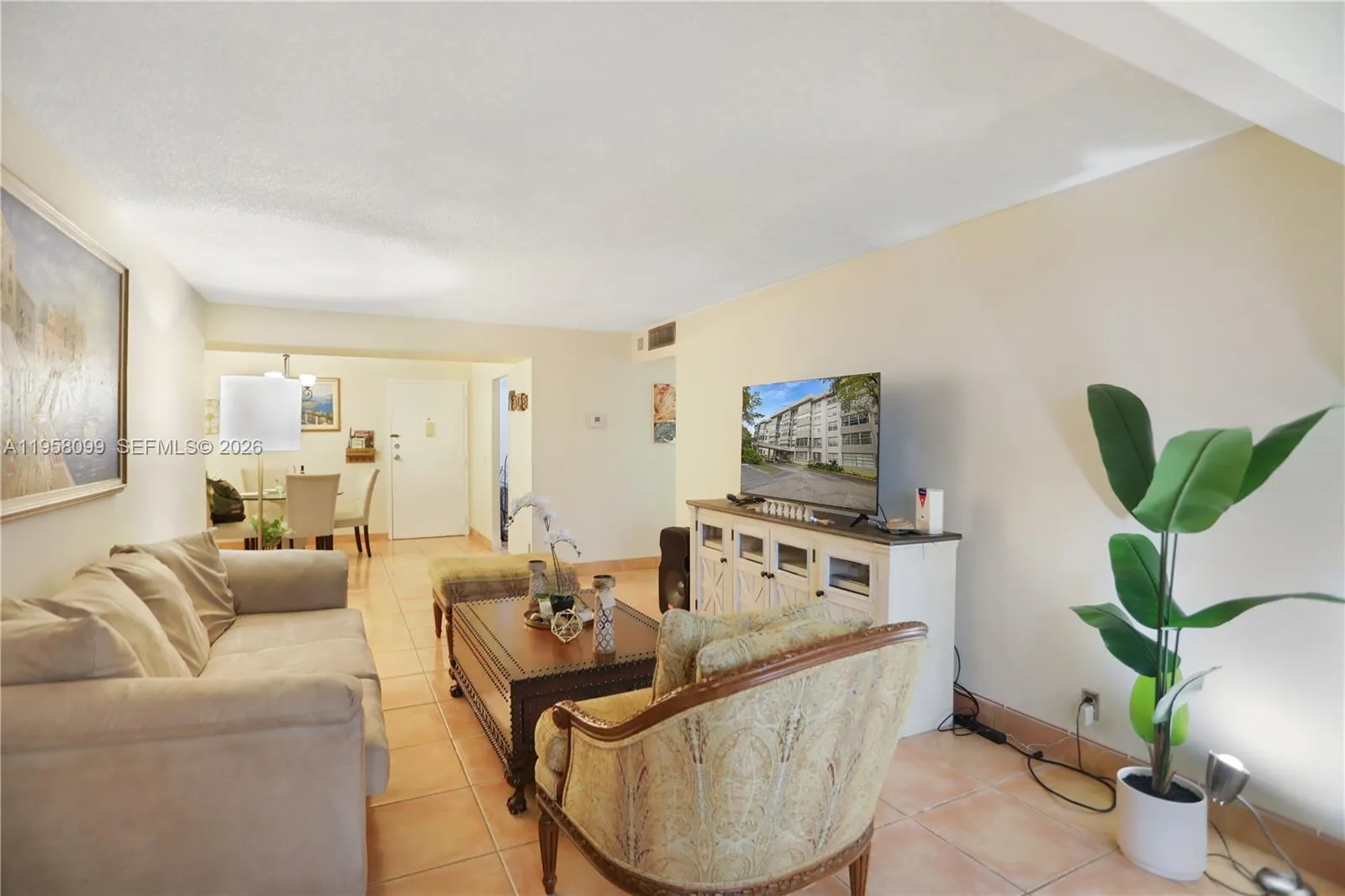 6600 Cypress Rd # 105, Plantation FL 33317